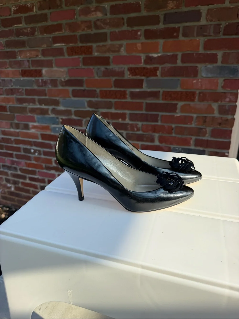 Vintage 1980s-90s Black Patent Pointed Toe Pumps with Rosette Accent